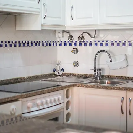 Apartment Oura Sunrise Iii - Sea View & Oura Beach & Top Location Albufeira