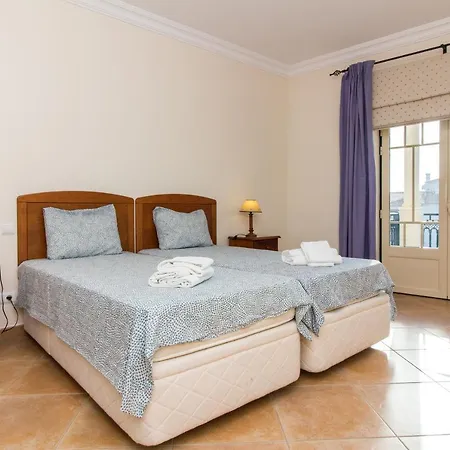 Oura Sunrise Iii - Sea View & Oura & Location Apartamento